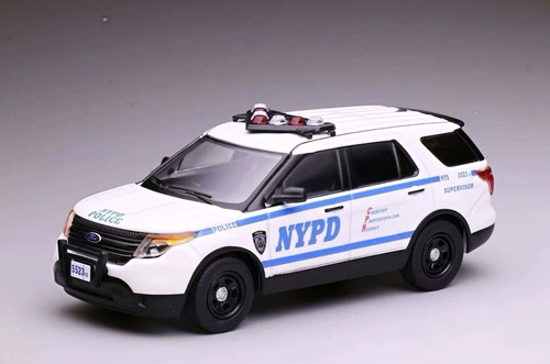 596 model 2013 ford - 1/64,
