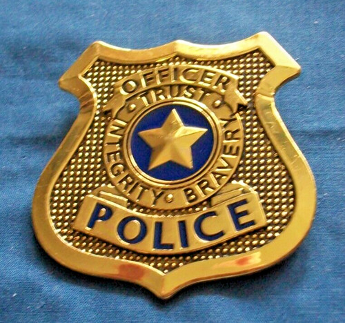 Metal police gold badge - gold,